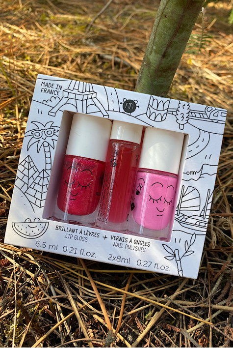 Coffret 2 vernis + 1 rollette World Tour NAILMATIC Coffret 2 vernis + 1 rollette World Tour NAILMATIC