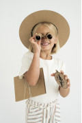 DIY déguisement Traveler KOKO CARDBOARDS DIY déguisement Traveler KOKO CARDBOARDS