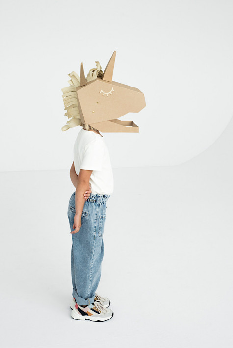 DIY déguisement Unicorn KOKO CARDBOARDS